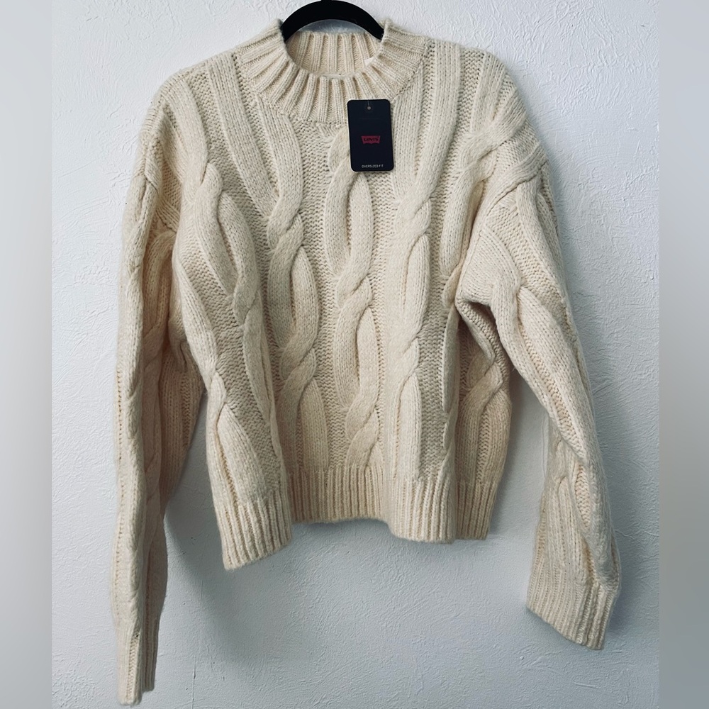 NWT Levi’s Cable knit sweater
